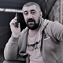 Манук, 42 года