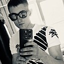 Валерий, 23 года