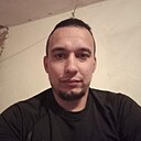 Роман, 33 года