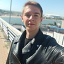 Максим, 19 лет