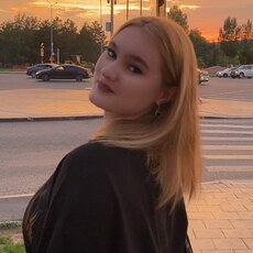 Фотография девушки Карина, 18 лет из г. Астана