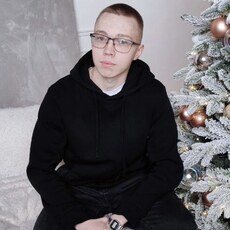 Фотография мужчины Илья, 19 лет из г. Казань