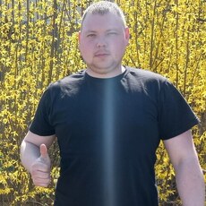 Андрей, 28 из г. Луганск.