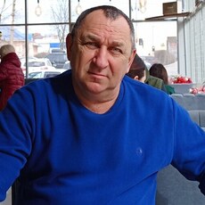 Анатолий, 60 из г. Новошахтинск.