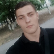 Фотография мужчины Владислав, 19 лет из г. Азов