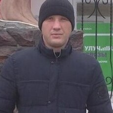 Фотография мужчины Юра, 32 года из г. Прохладный