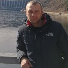 Фотография мужчины Михаил, 39 лет из г. Назарово