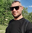 Роман, 42 года