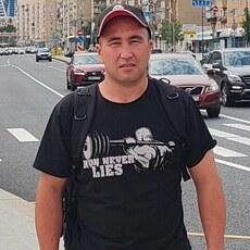 Фотография мужчины Ренат, 33 года из г. Зверево