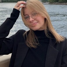 Екатерина, 18 из г. Санкт-Петербург.