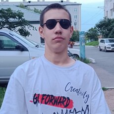 Фотография мужчины Пëтр, 18 лет из г. Уссурийск