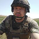 Денис, 33 года