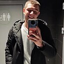 Женя, 24 года