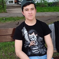 Фотография мужчины Рома, 19 лет из г. Усть-Илимск