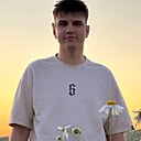 Саша, 20 лет