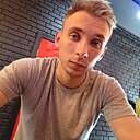 Макс, 22 года