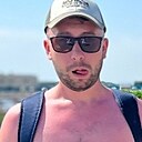 Василий, 33 года