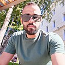 Михаил, 33 года
