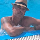 Aleksandr, 52 года