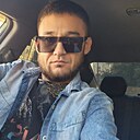 Акбар, 33 года