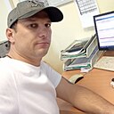 Макс, 33 года