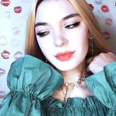 Фотография девушки Виктория, 21 год из г. Элиста
