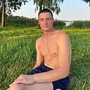 Макс, 33 года