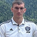 Мах, 32 года