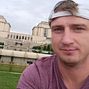 Anatoli, 32 года