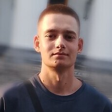 Фотография мужчины Максим, 22 года из г. Кирово-Чепецк