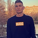 Adrian, 23 года