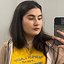 Викаа, 21 год