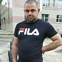 Сер, 33 года
