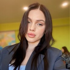 Фотография девушки Есения, 22 года из г. Серов