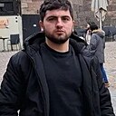 Mahir, 22 года