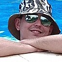 Kostek, 32 года