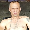 Vato, 44 года