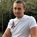 Михаил, 32 года