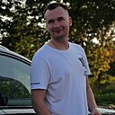 Albert, 33 года