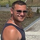 Антон, 32 года