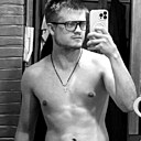 Арсений, 24 года