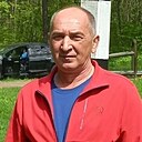 Юрий, 52 года