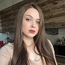 Настя, 24 года