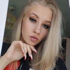 Фотография девушки Ляля, 20 лет из г. Лучегорск
