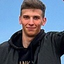 Андрей, 24 года