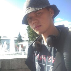 Фотография мужчины Данил, 21 год из г. Иркутск