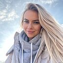 Карина, 24 года