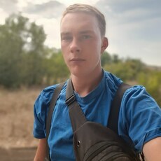 Фотография мужчины Александр, 21 год из г. Торез