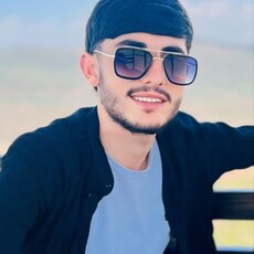 Фотография мужчины Мика, 32 года из г. Москва