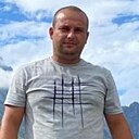 Юра, 32 года